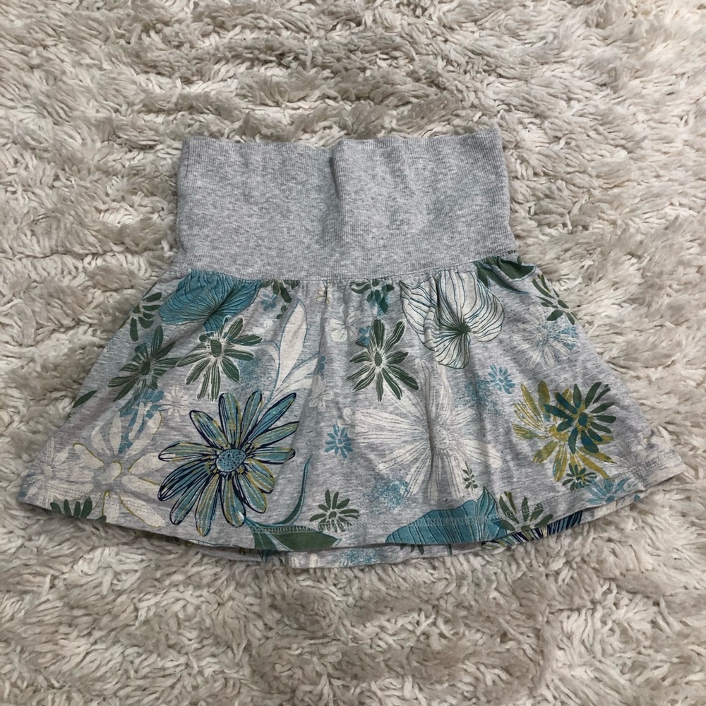 OLD NAVY - Cute floral print skirt